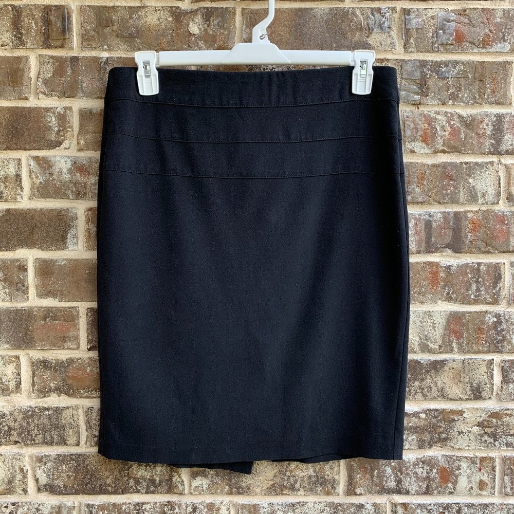 Candie's Women's Straight Skirt Black
